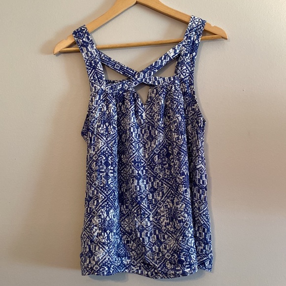 Others Follow Tank Top. Large. Blue and white. - Picture 2 of 10